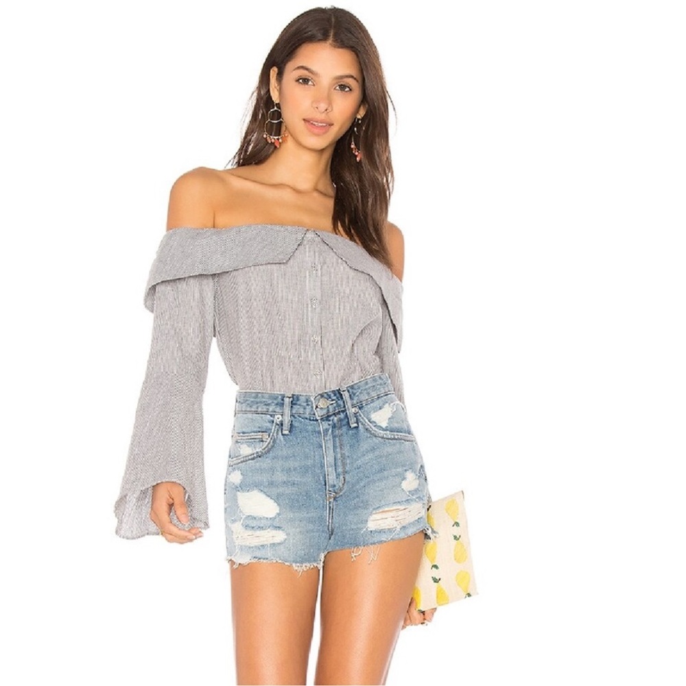 Lovers and Friends The Jack High-Rise Distressed Shorts in Westerly Wash Size 26